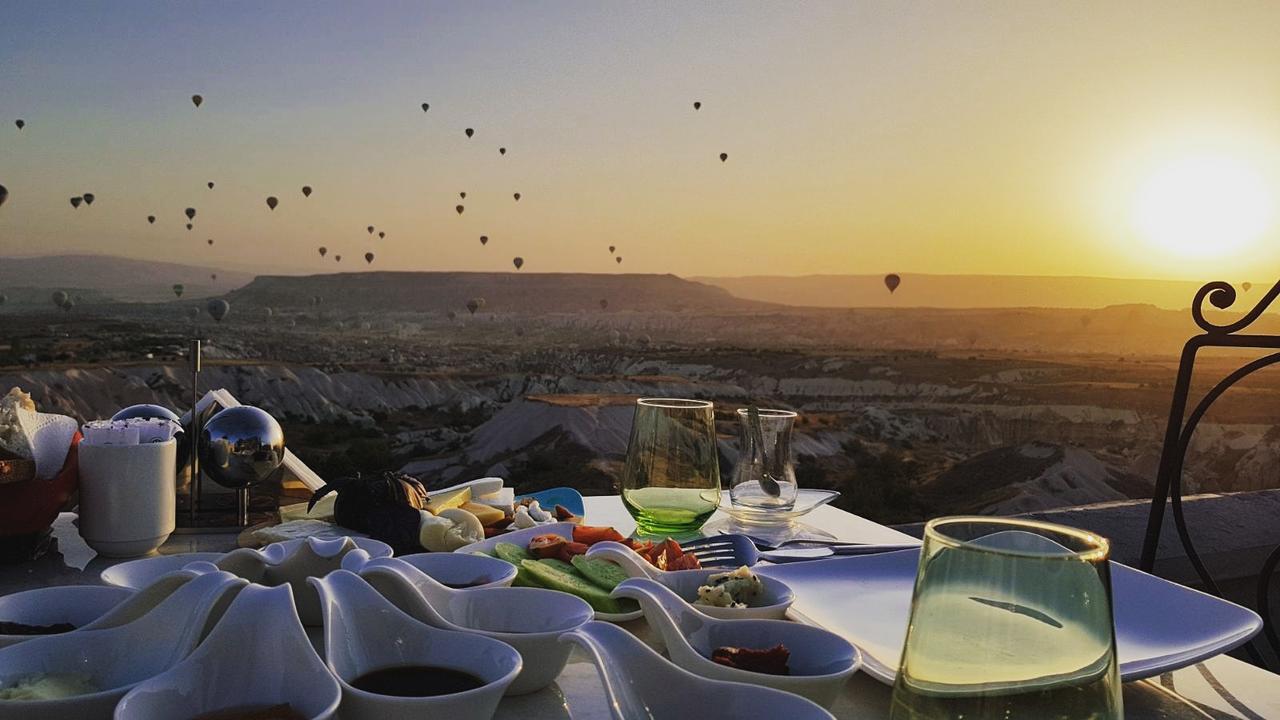 Eyes Of Cappadocia Cave Hotel Uchisar Exterior photo